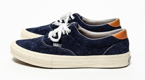 Deluxe X Vans Era 10