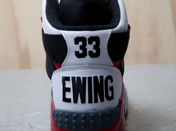 Ewing Focus White Red Black 2