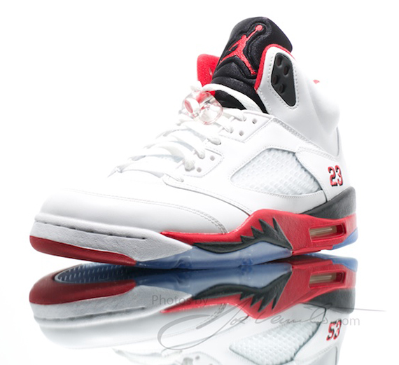 Fire Red Air Jordan V 11