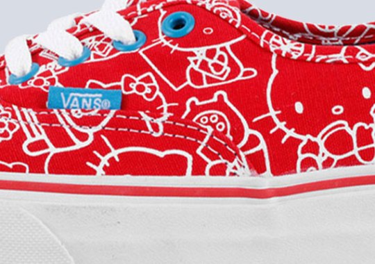 Hello Kitty x Vans Authentic