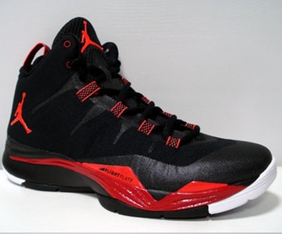 Jordan Super Fly 2 Black Bright Crimson Gym Red 04