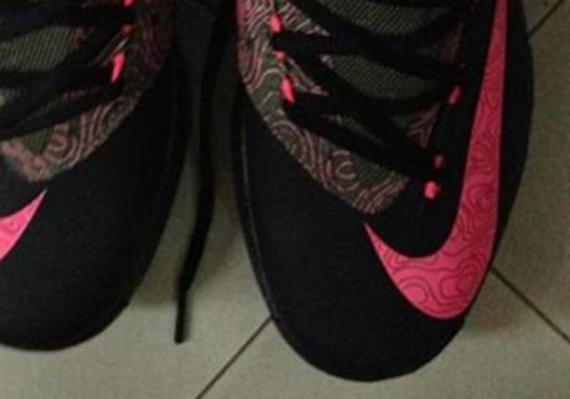 Kd Vi Black Pink