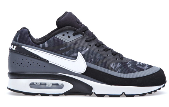 Nike Air Classic Bw Prm Tape 2