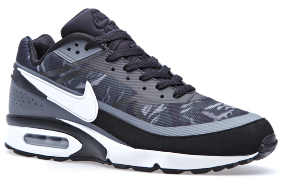 Nike Air Classic Bw Prm Tape 3