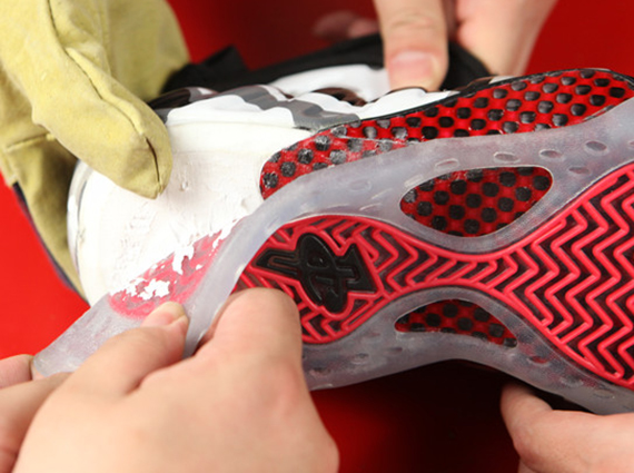 Nike Air Foamposite One “Fighter Jet” – Dissected