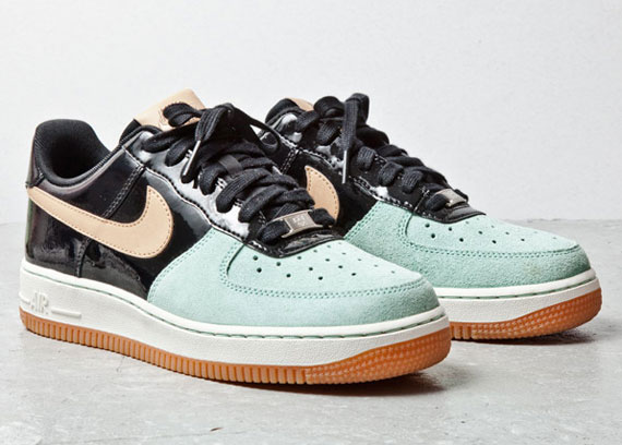 Nike Air Force 1 Low - Black Patent - Mint -Tan