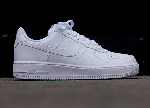 Nike Air Force 1 Low White Microperf 2