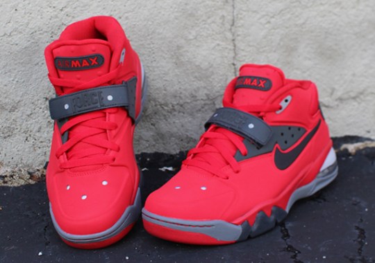 Nike Air Force Max 2013 “Fire Red Toro”