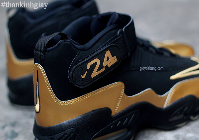 Nike Air Griffey Max 1 Black Gold 11