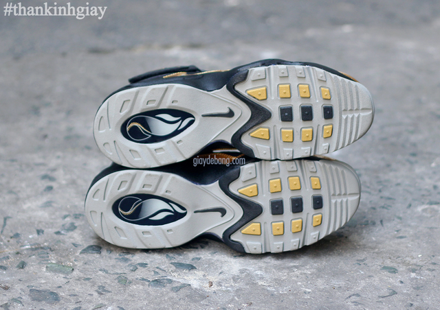 Nike Air Griffey Max 1 Black Gold 5