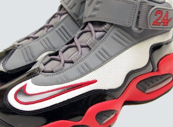 Nike Air Griffey Max 1 - Pure Platinum - Black - Cool Grey - Pimento