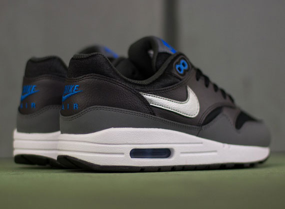 Nike Air Max 1 Gs Black Metallic Silver Photo Blue 1