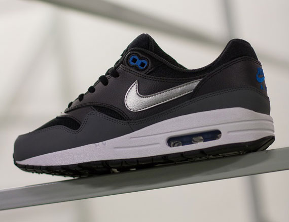 Nike Air Max 1 Gs Black Metallic Silver Photo Blue 4