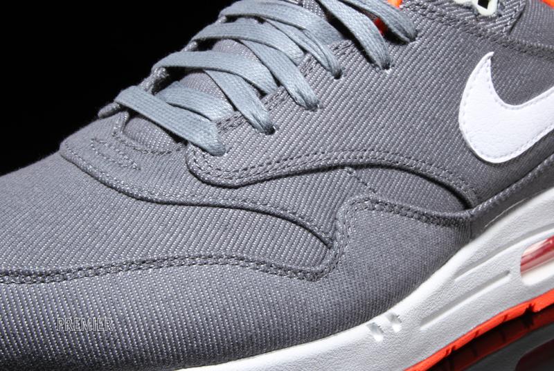 Nike Air Max 1 Premium Cool Grey White Total Crimson 4