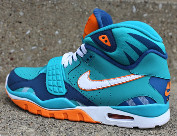 Nike Air Trainer Sc Ii High Qs Nfl Miami Dolphins