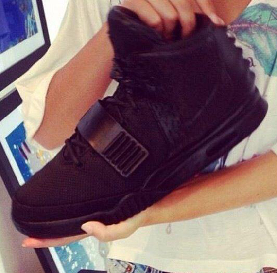 Nike Air Yeezy 2 Blackout Sample