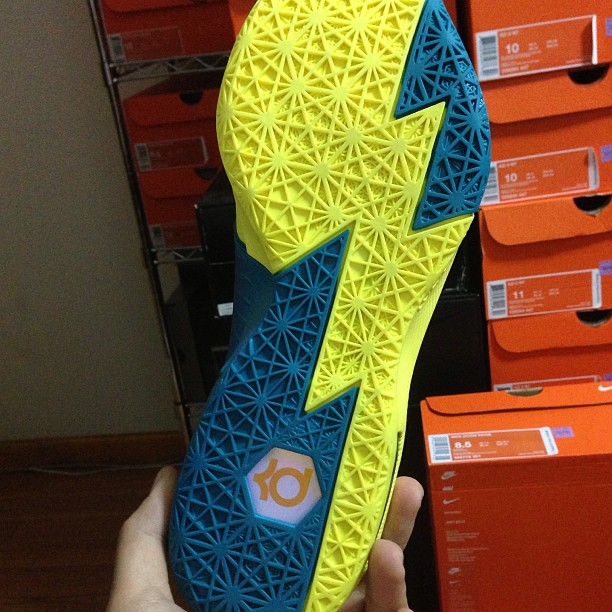 Nike Kd Vi Yellow Blue 06