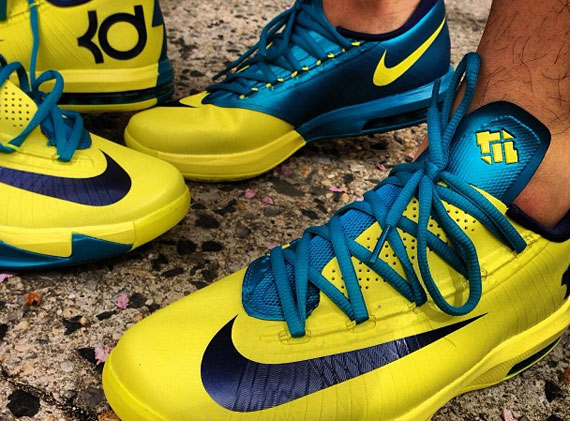 Nike KD VI - Yellow - Blue