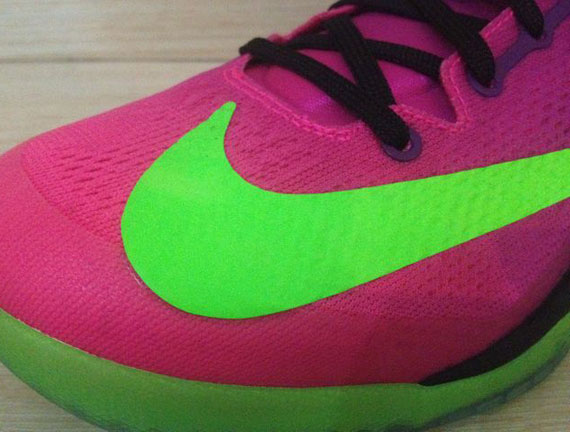 Nike Kobe 8 Mambacurial 9