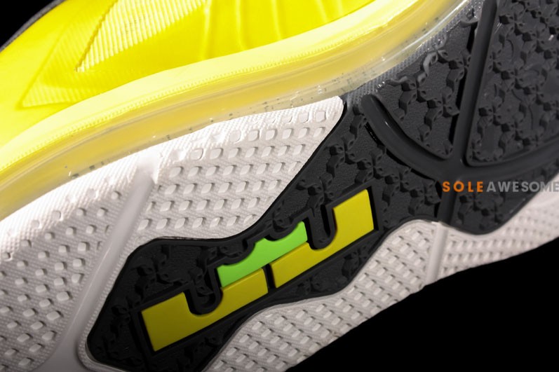 Nike Lebron X Low Yellow Grey 11