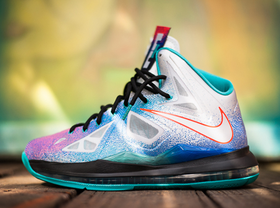 Nike LeBron X "Pure Platinum" - Release Reminder