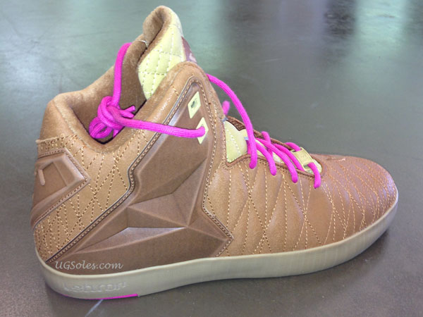 Nike Lebron Xi Nsw Lifestyle 03