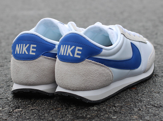 Nike Mach Runner - Blue - White