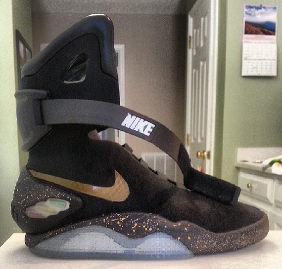 Nike Mag 2011 Elite Customs 4