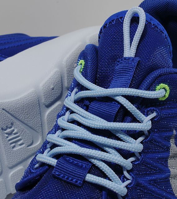 Nike Roshe Run Dynamic Flywire Blue Volt 2