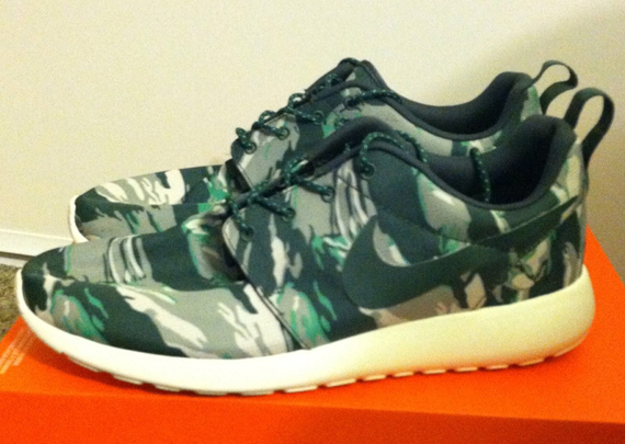 Nike Roshe Run Green Camo 2