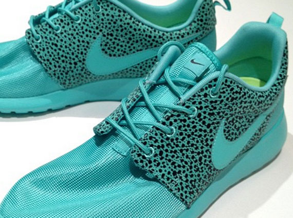 Nike Roshe Run "Summer Safari"