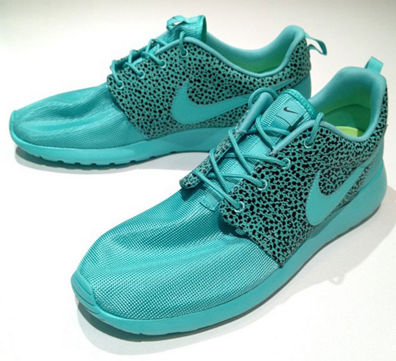 Nike Roshe Run Summer Safari