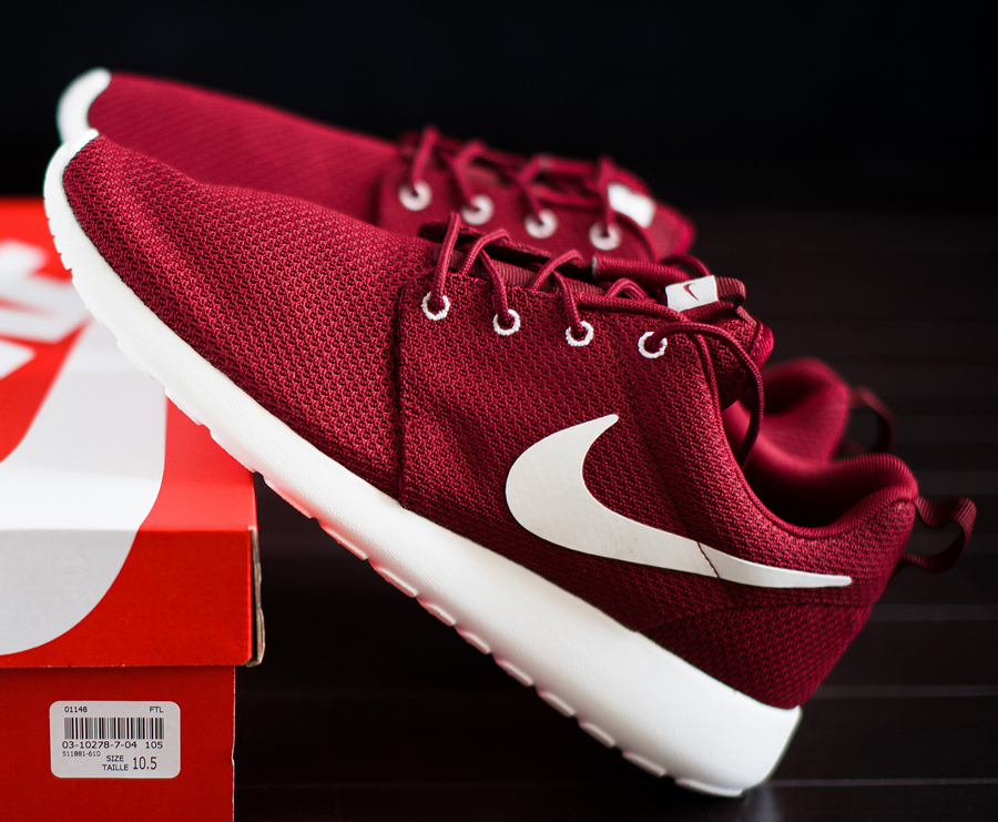 Nike Roshe Run Team Red 2