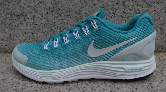 Nike Running Breathe Pack 03