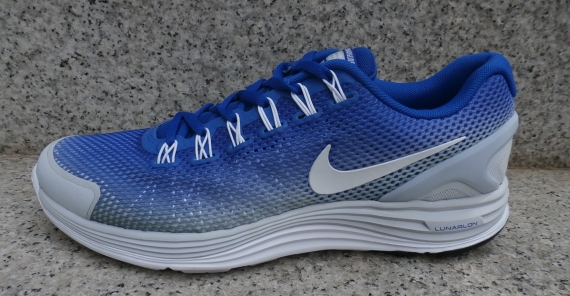 Nike Running Breathe Pack 09