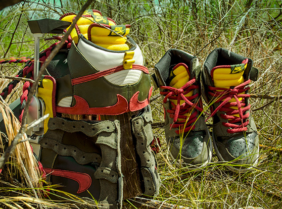 Nike SB Dunk High "Boba Fett" Helmet by Freehand Profit