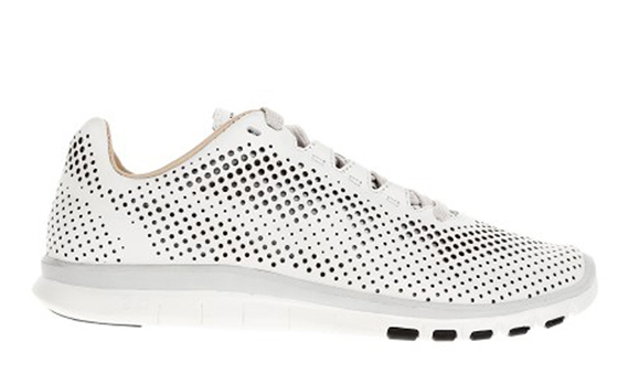 Nike Wmns Free Advantage Sail 1