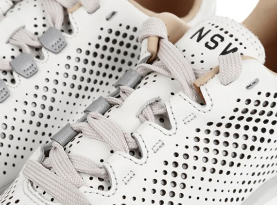 Nike WMNS Free Advantage SP NSW – Sail – Mortar
