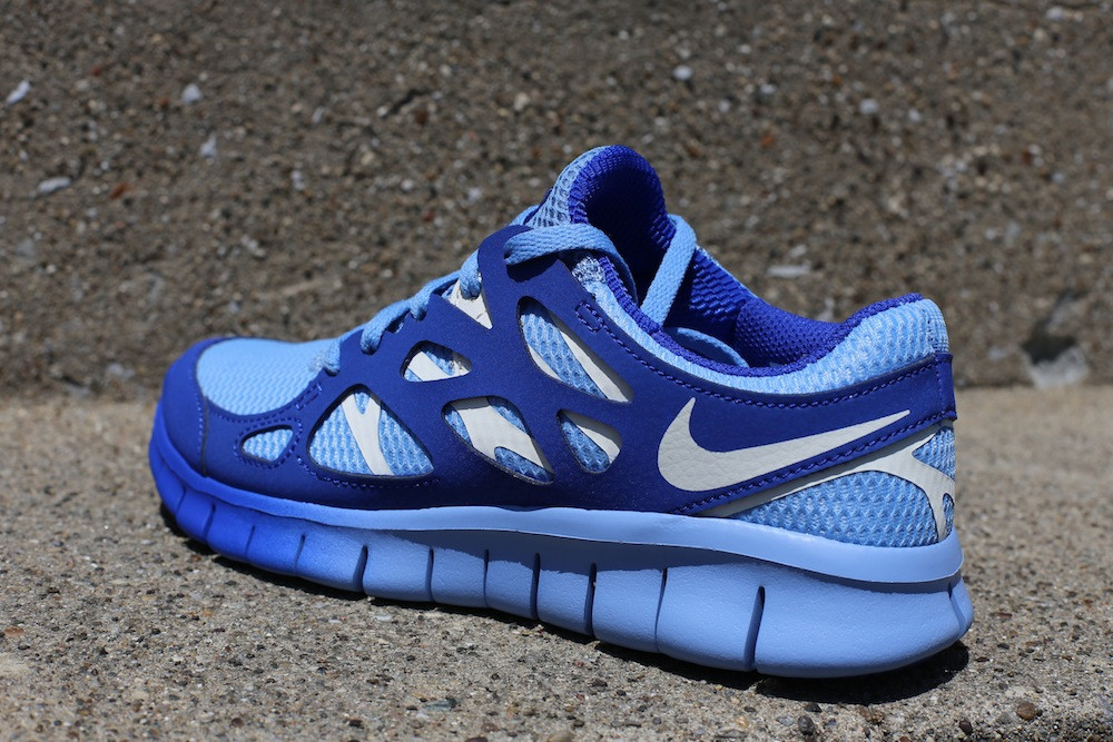Nike Wmns Free Run 2 Ext Light Blue Sail Hyper Blue 3