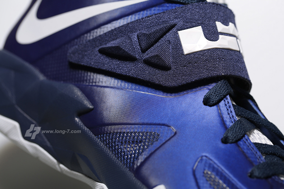 Nike Zoom Soldier Vii Deep Royal Blue Pure Platinum Midnight Navy 8