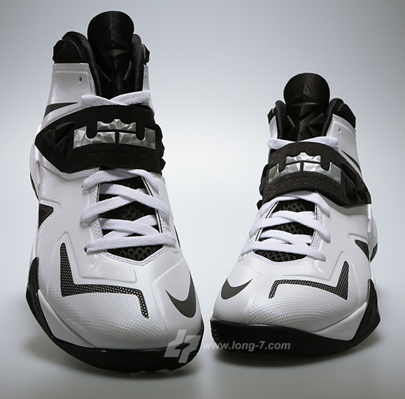 Nike Zoom Soldier Vii White Black 4