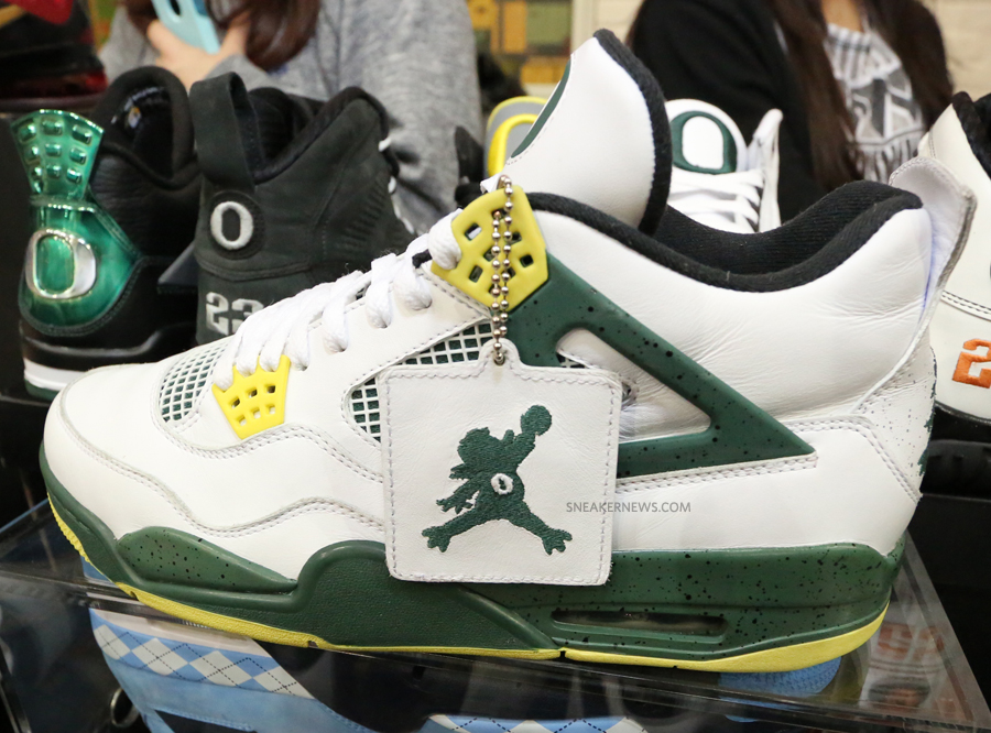 Oregon Duckman Air Jordan Iv Pe 3