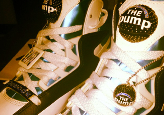 Swizz Beatz Teases Reebok Shaq Attaq "Bling" by Gabe the Jeweler for Charity