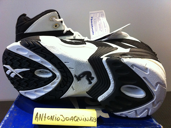 Reebok Shaqnosis Og Kids 4