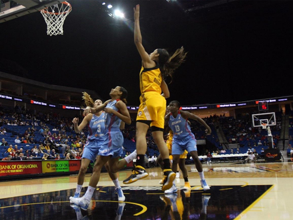 Skylar Diggins Nike Lebron Soldier Vii Pe 3