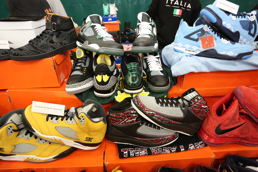 Sneakercon Chi May 13 15