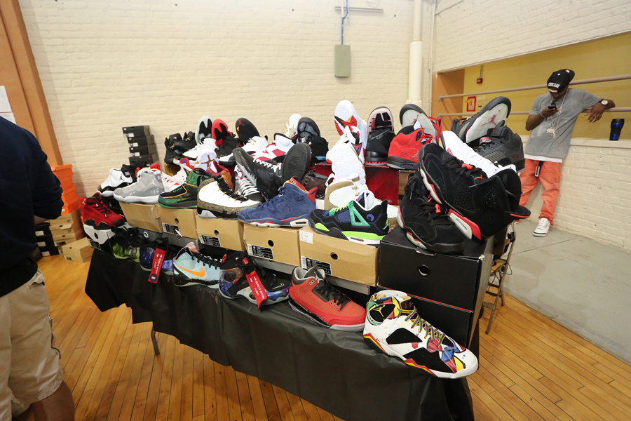 Sneakercon Chi May 13 20