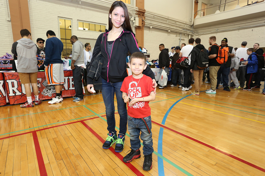 Sneakercon Chi May 13 25