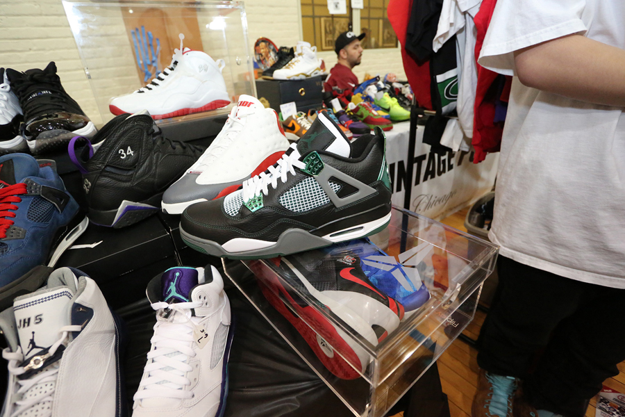 Sneakercon Chi May 13 72