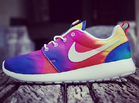 Tie Dye Nike Roshe 1